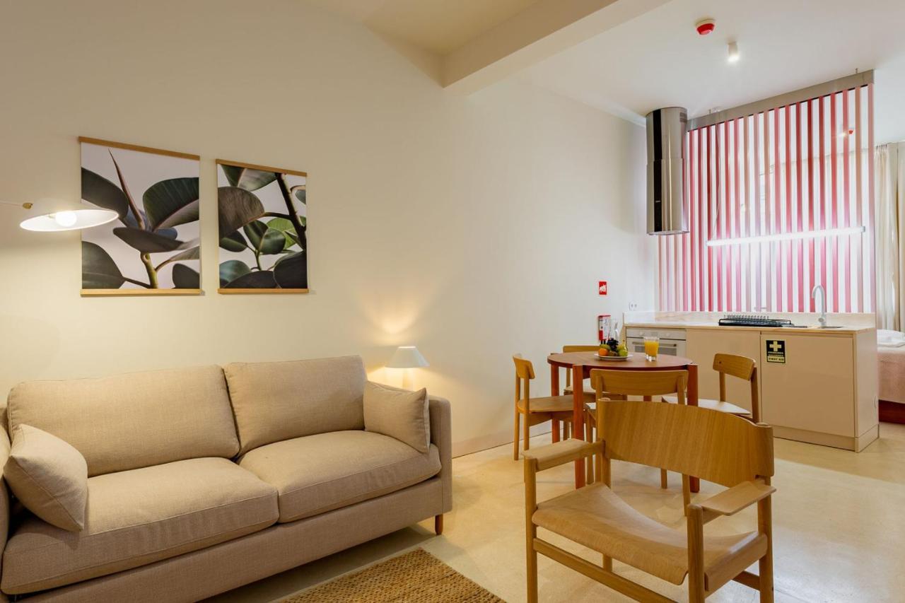 Princess Building W/Pool By Lovelystay Vila Real de Santo António Eksteriør bilde