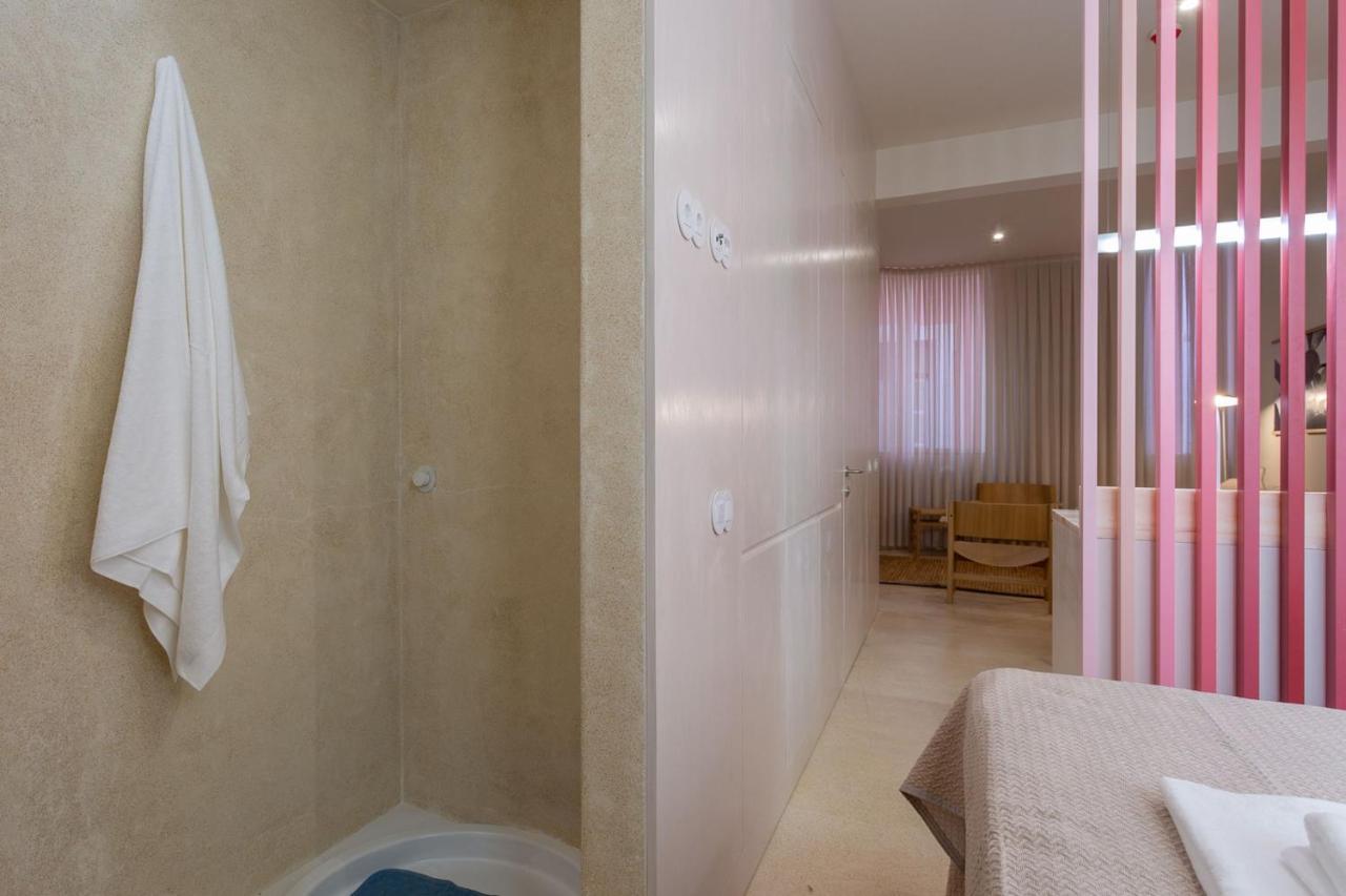 Princess Building W/Pool By Lovelystay Vila Real de Santo António Eksteriør bilde